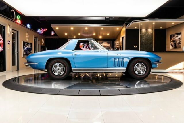 Chevrolet Corvette 1966 image number 39