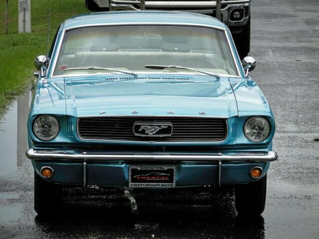 Ford Mustang 1966 image number 16