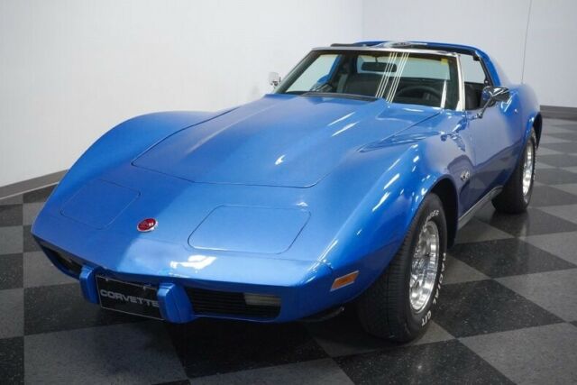 Chevrolet Corvette 1976 image number 20