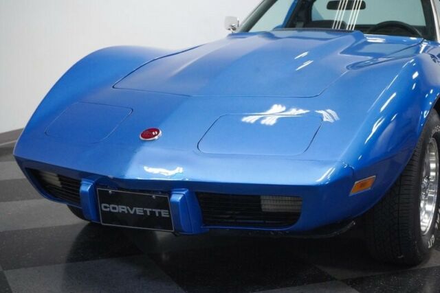 Chevrolet Corvette 1976 image number 22