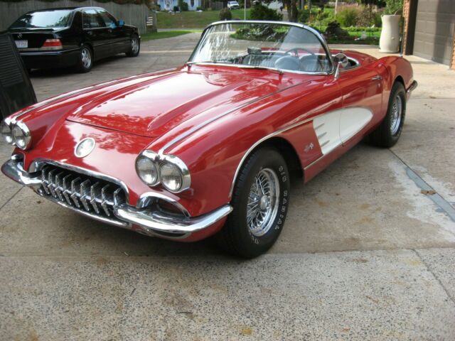 Chevrolet Corvette 1958 image number 0