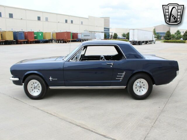 Ford Mustang 1966 image number 46