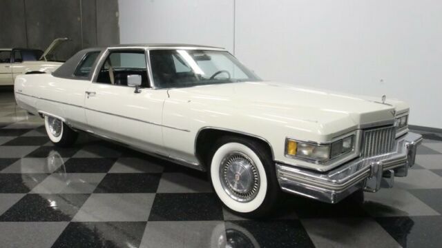 Cadillac DeVille 1975 image number 16