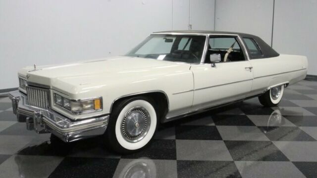 Cadillac DeVille 1975 image number 30