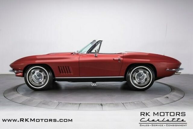 Chevrolet Corvette 1967 image number 14