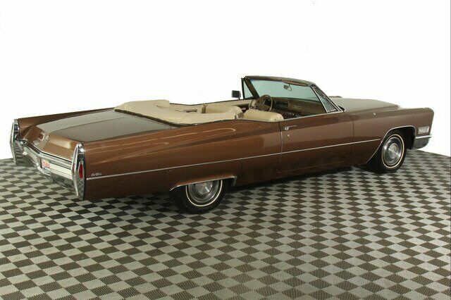 Cadillac CONVERTIBLE 1968 image number 30