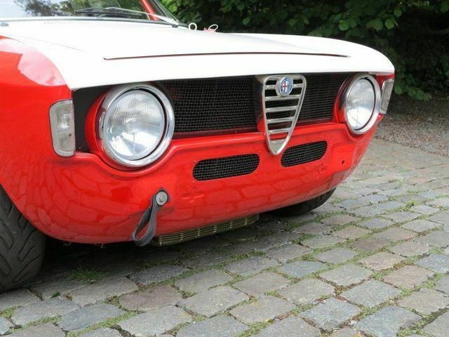 Alfa Romeo 1600 GTA 1965 image number 37