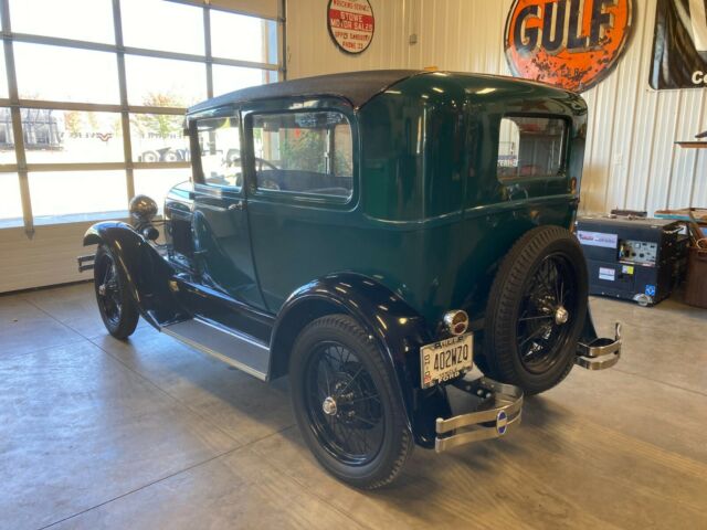 Ford Model A 1928 image number 2