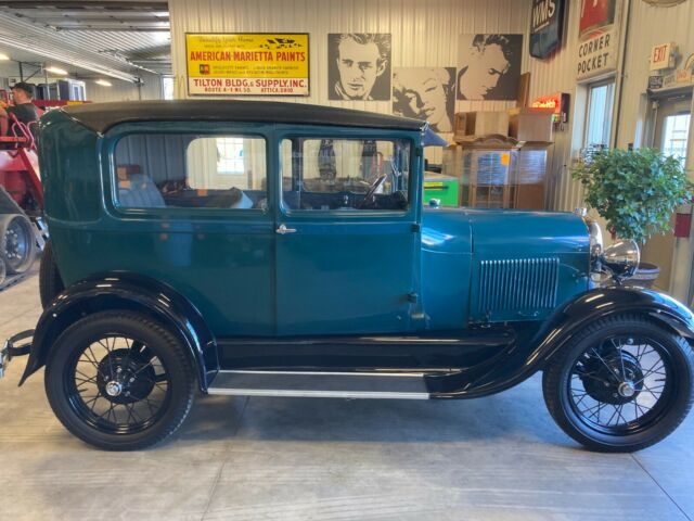 Ford Model A 1928 image number 24