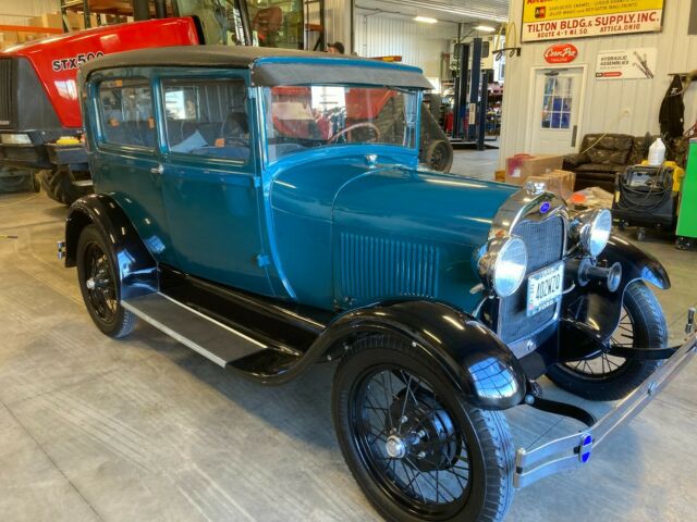 Ford Model A 1928 image number 25