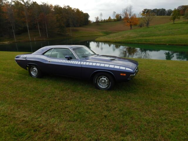 Dodge Challenger 1973 image number 1