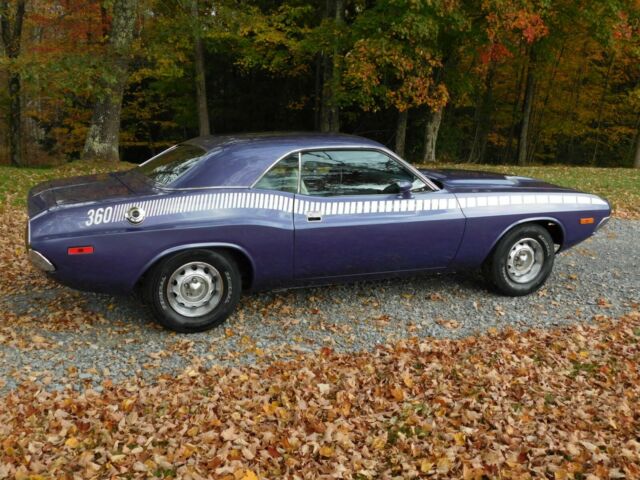 Dodge Challenger 1973 image number 24