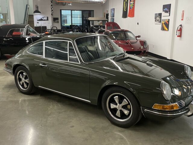 Porsche 911 1970 image number 0