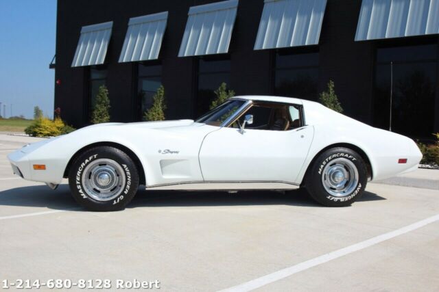 Chevrolet Corvette 1974 image number 30