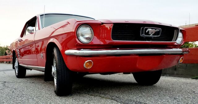 Ford Mustang 1966 image number 22