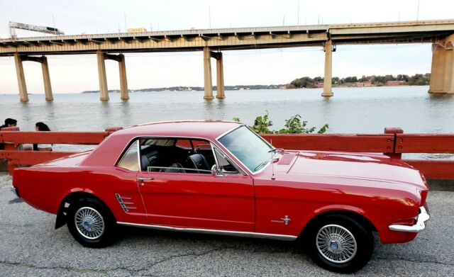 Ford Mustang 1966 image number 24