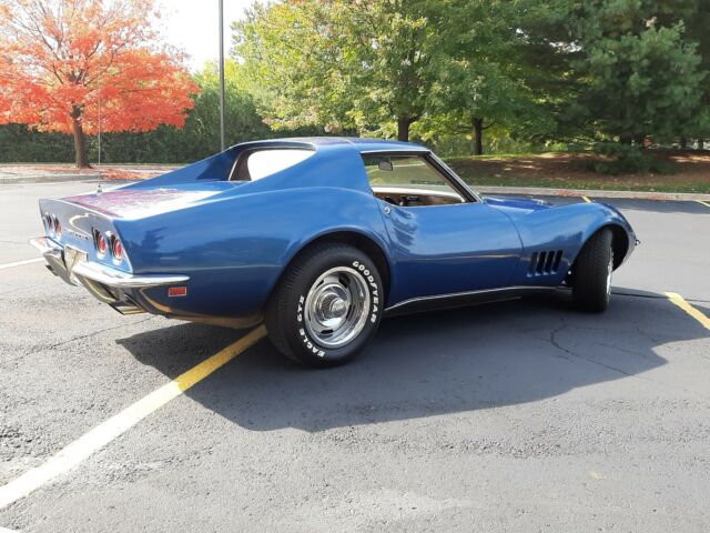 Chevrolet Corvette 1968 image number 1