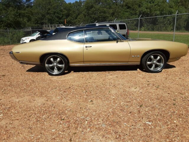 Pontiac GTO 1969 image number 28