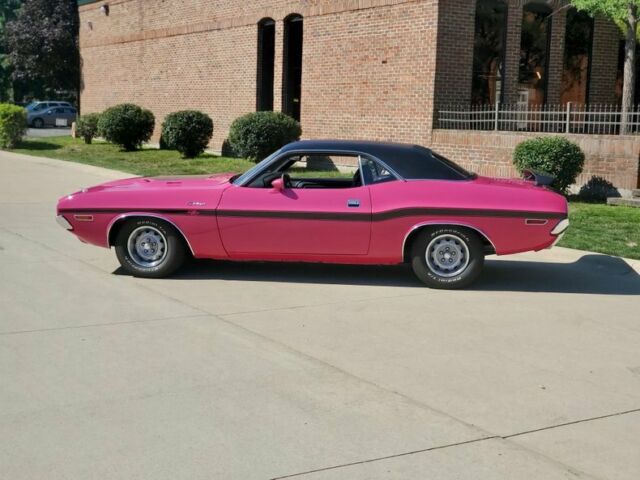 Dodge Challenger 1970 image number 26