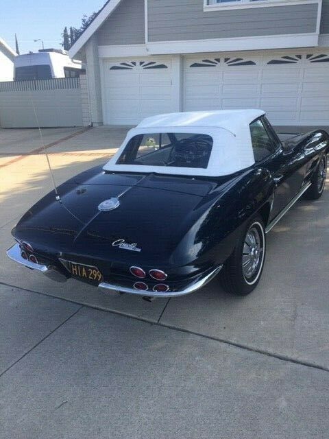 Chevrolet Corvette 1964 image number 30