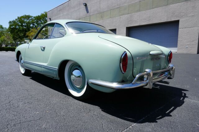 Volkswagen Karmann Ghia 1963 image number 20