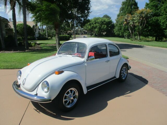 Volkswagen Beetle - Classic 1971 image number 0