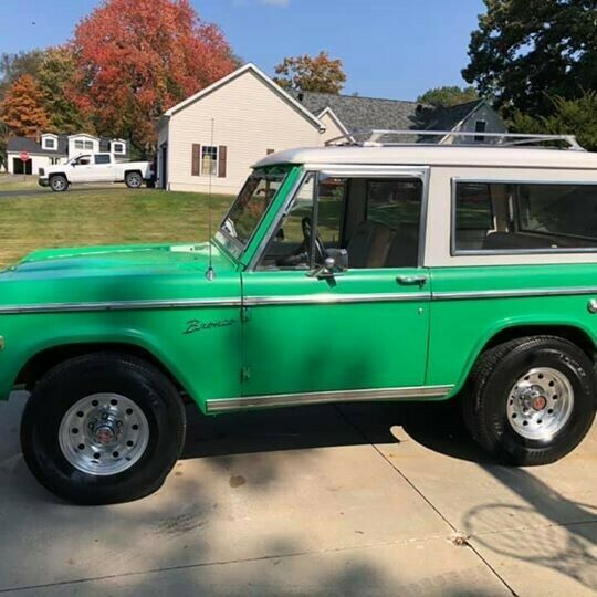 Ford Bronco 1972 image number 24