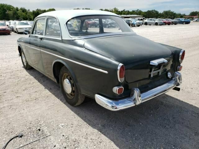 Volvo 122S 1966 image number 2