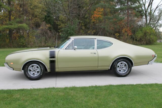 Oldsmobile 442 1968 image number 24