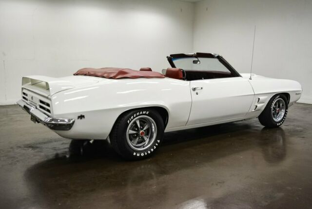 Pontiac Firebird 1969 image number 32