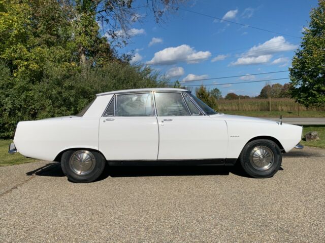 Rover P6 2000 1965 image number 11