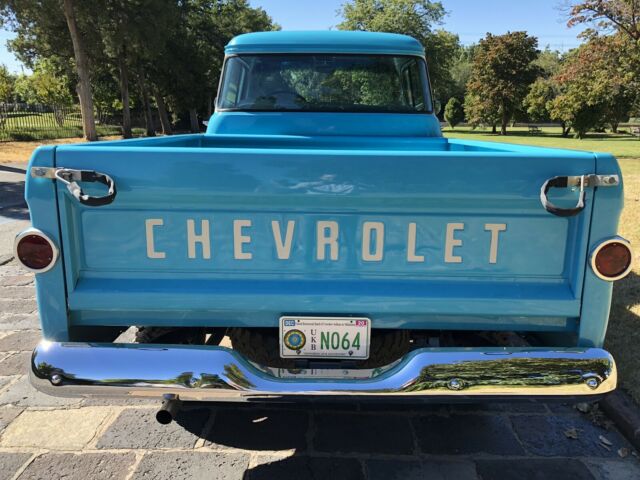 Chevrolet NAPCO 1958 image number 2