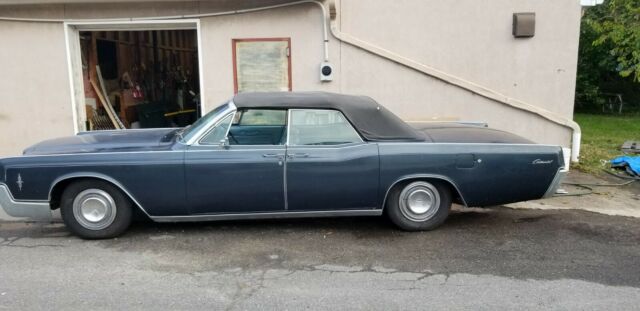 Lincoln Continental 1966 image number 1