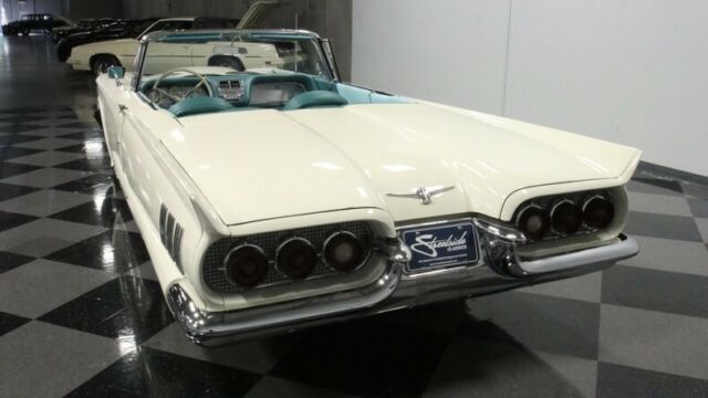 Ford Thunderbird 1960 image number 10