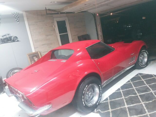 Chevrolet Corvette 1969 image number 25