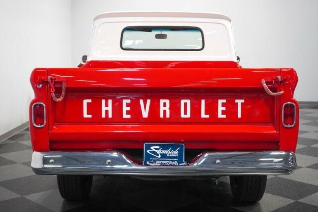 Chevrolet C-10 1965 image number 11