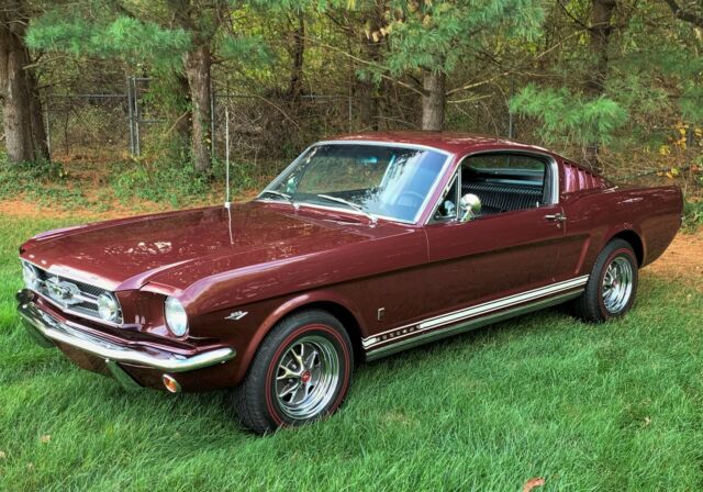 Ford Mustang 1965 image number 15