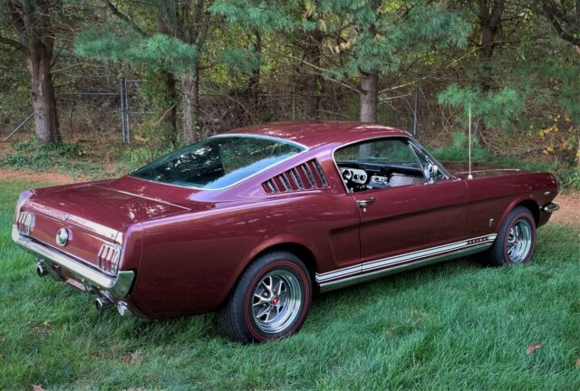 Ford Mustang 1965 image number 27