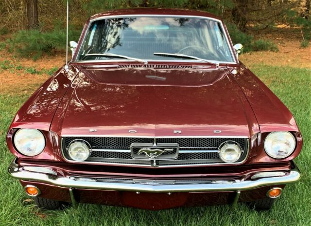 Ford Mustang 1965 image number 29