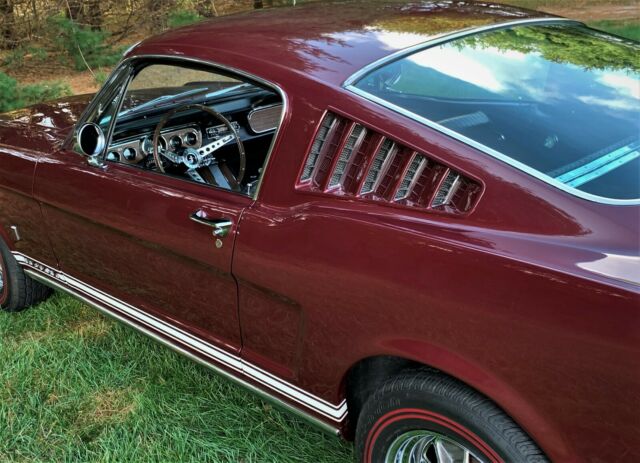 Ford Mustang 1965 image number 32