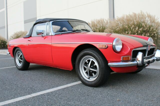 MG MGB 1974 image number 41