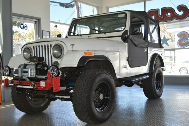 Jeep CJ 1979 image number 0