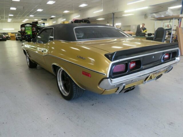 Dodge Challenger 1972 image number 31