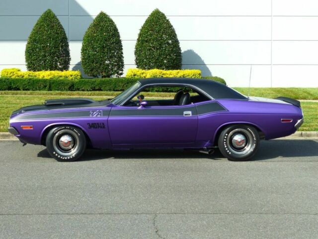 Dodge Challenger T/A 1970 image number 32