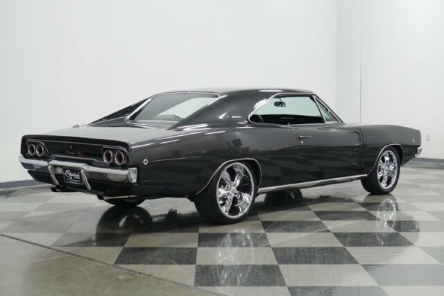 Dodge Charger 1968 image number 13