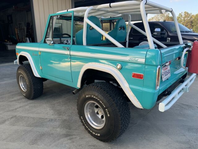 Ford Bronco 1976 image number 1