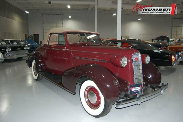 LaSalle Convertible Coupe 1936 image number 0