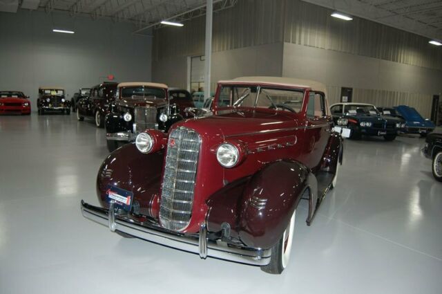 LaSalle Convertible Coupe 1936 image number 10