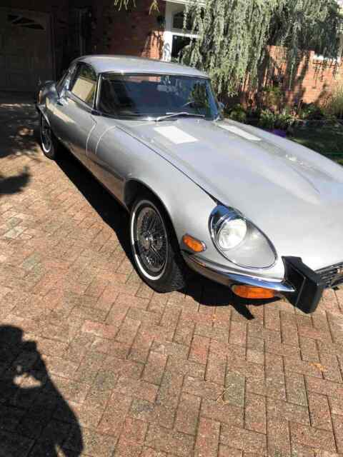 Jaguar XKE 1974 image number 4