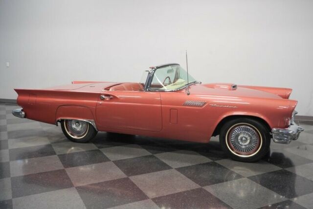 Ford Thunderbird 1957 image number 16